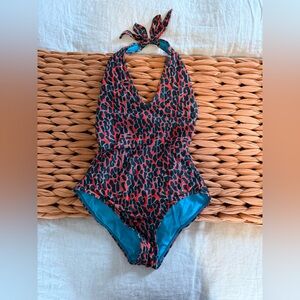 Stylish Leopard Print halter Swimsuit
